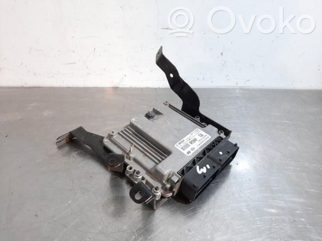 KIA Sportage Engine control unit/module 