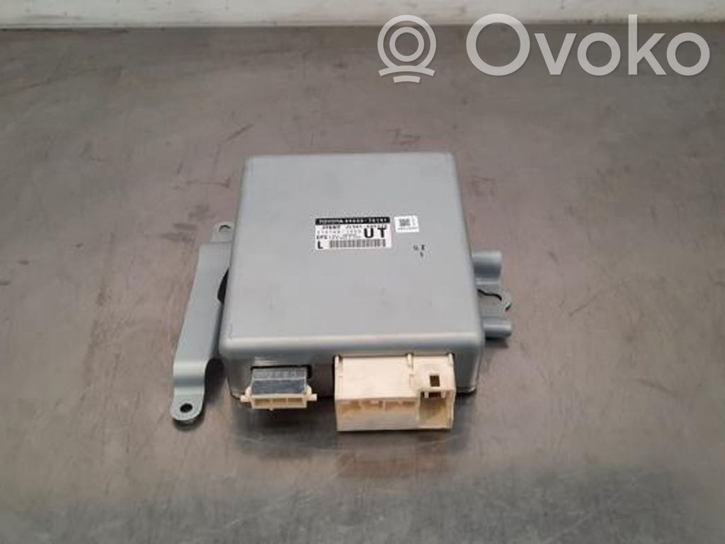 Lexus CT 200H Power steering control unit/module 