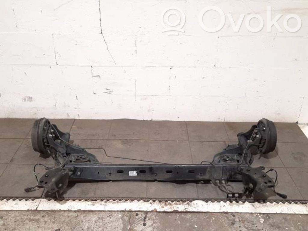 Renault Clio IV Eje trasero 