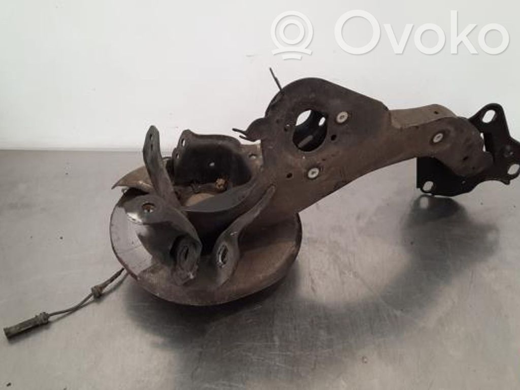 BMW 2 F46 Fuso a snodo con mozzo ruota posteriore