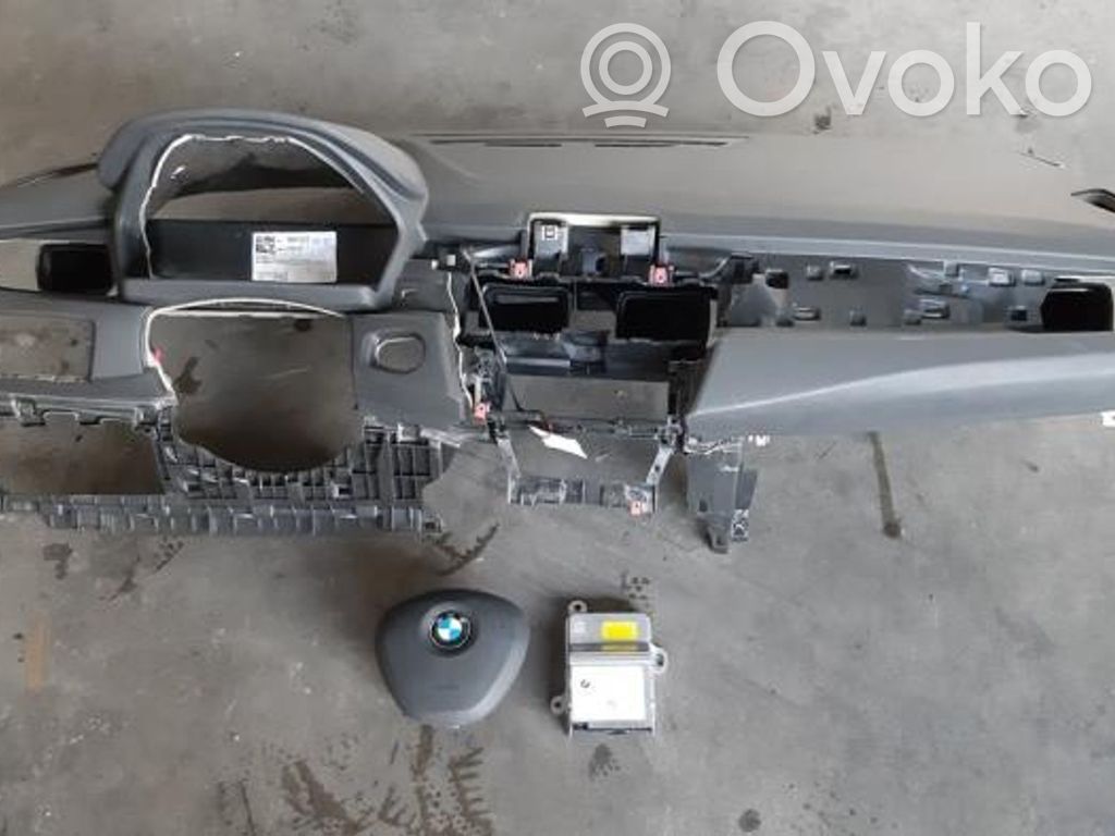 BMW 2 F45 Set airbag con pannello 