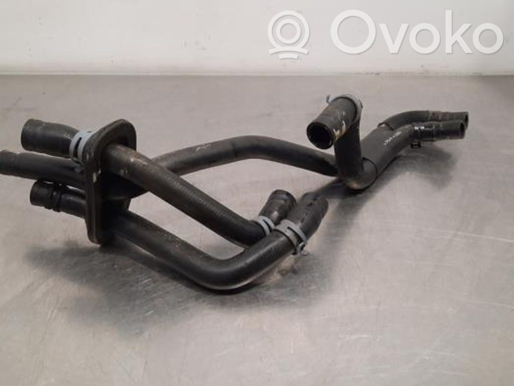 Audi A6 S6 C7 4G Conductă/furtun lichid de răcire motor