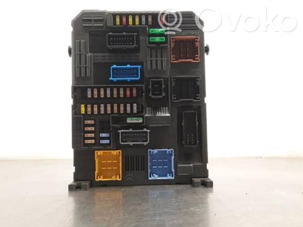 Fuse box set   9830707680,9830707680