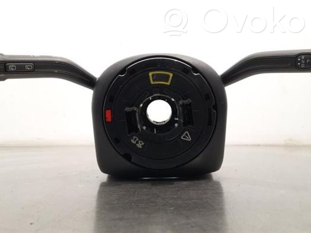 Mercedes-Benz EQA Interruptor/palanca de limpiador de luz de giro 