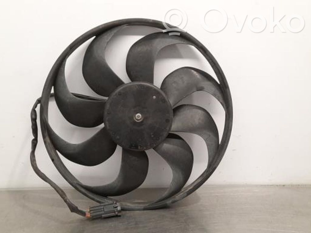 Opel Combo E Ventilatoru komplekts 