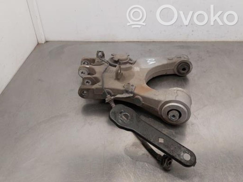 Alfa Romeo Stelvio Brazo de suspensión trasero 