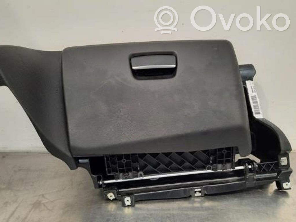 BMW 1 E81 E87 Glove box set 