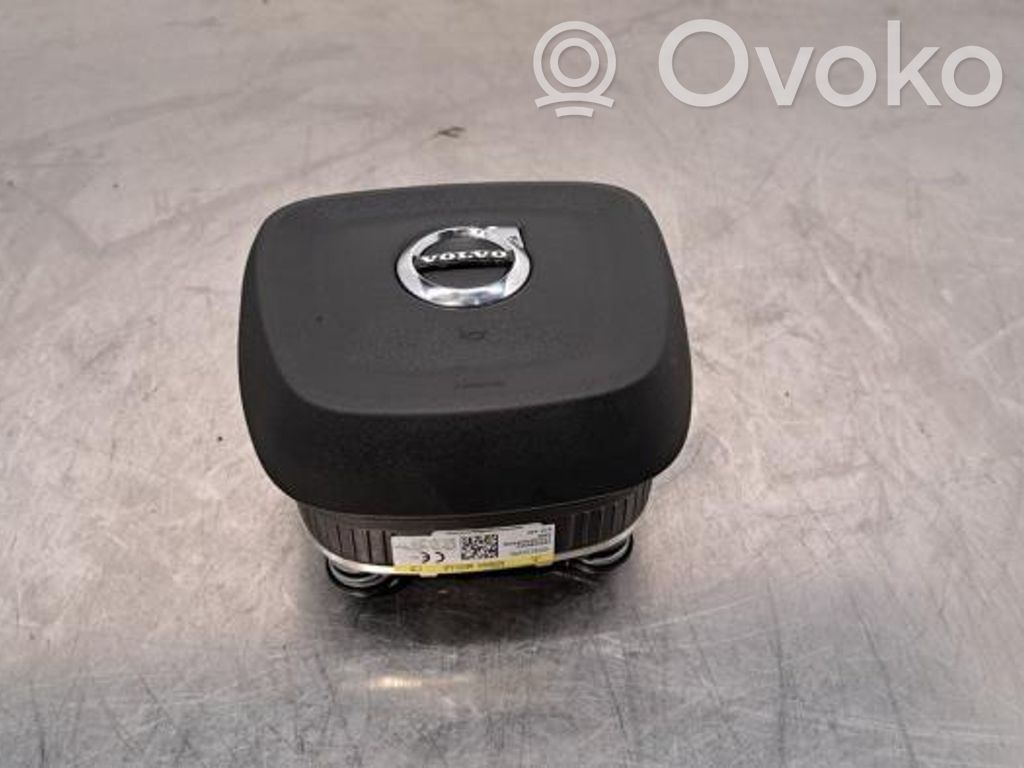 Volvo XC40 Stūres drošības spilvens 