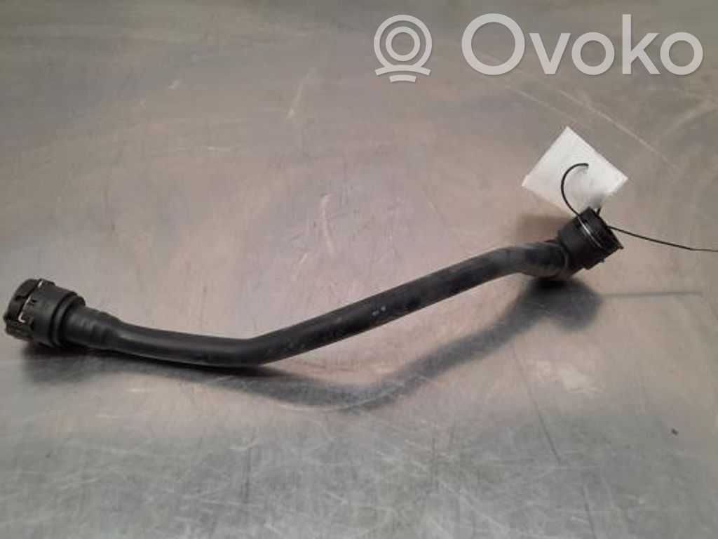 Mercedes-Benz CLA C117 X117 W117 Conductă/furtun lichid de răcire motor 