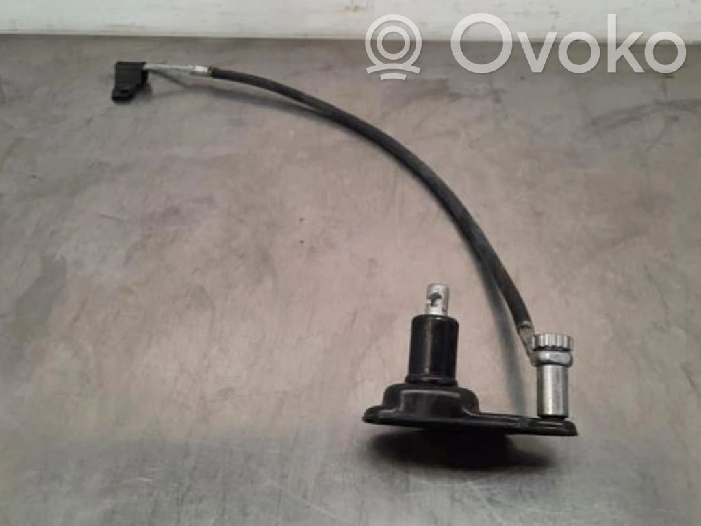 Ford Transit Custom Spare wheel mounting bracket 