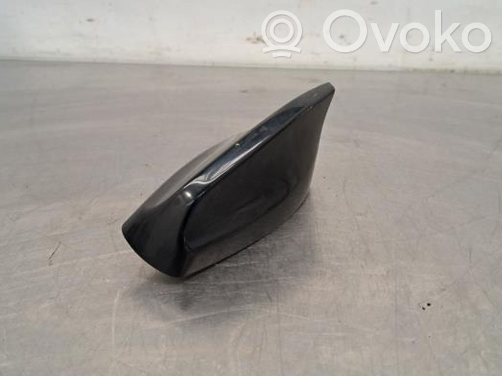 Land Rover Range Rover L405 Antenna autoradio