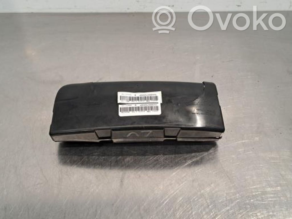 Peugeot 208 I Airbag scaun 
