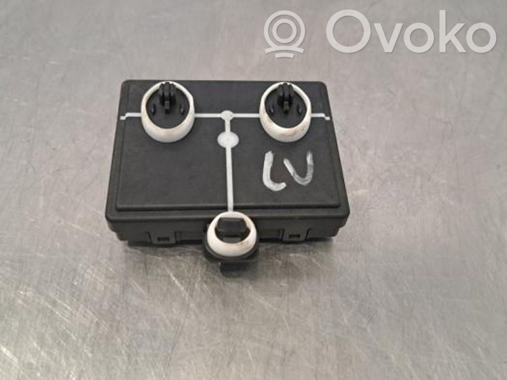 Peugeot 308 Centralina/modulo chiusura centralizzata portiere 