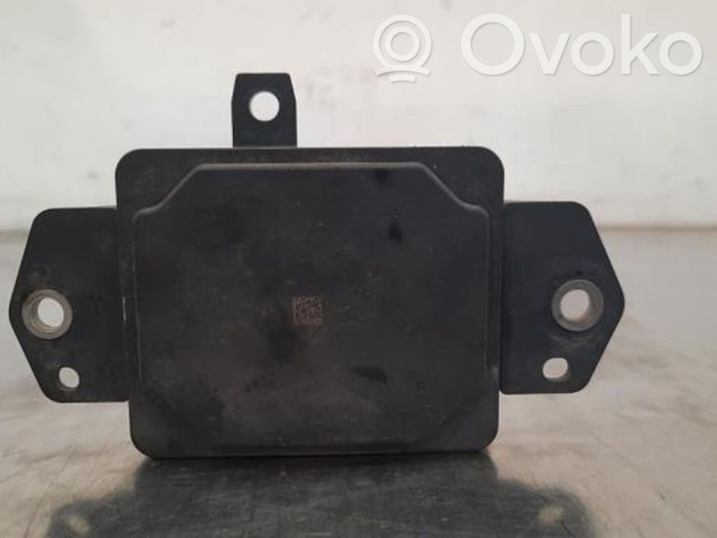 Toyota Yaris XP210 Unitate control antenă 