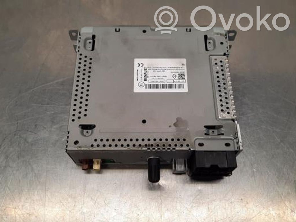 Radio / CD-Player / DVD-Player / Navigation   281155144R,281155144R