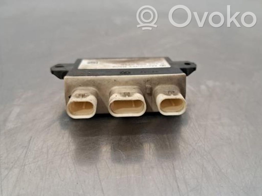 Mercedes-Benz C W205 Module unité de contrôle d'antenne 