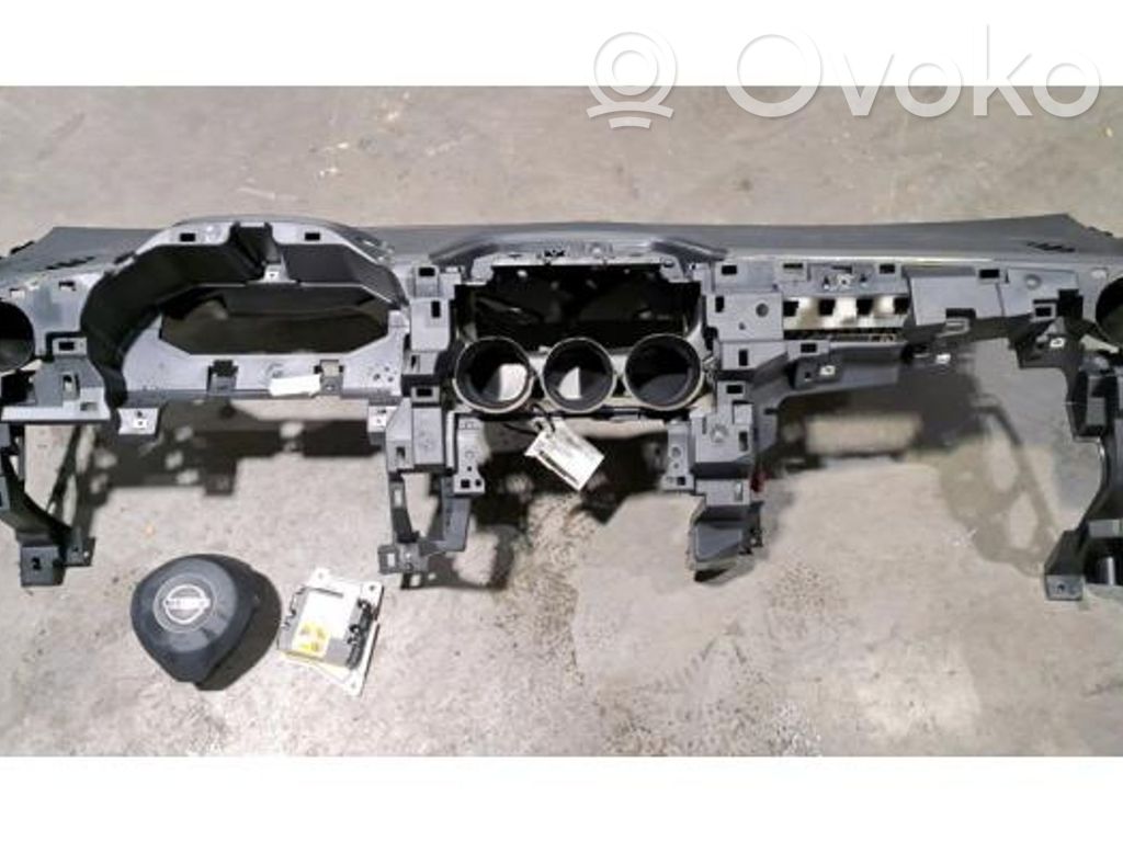 Nissan Juke II F16 Set planșă bord cu airbag 