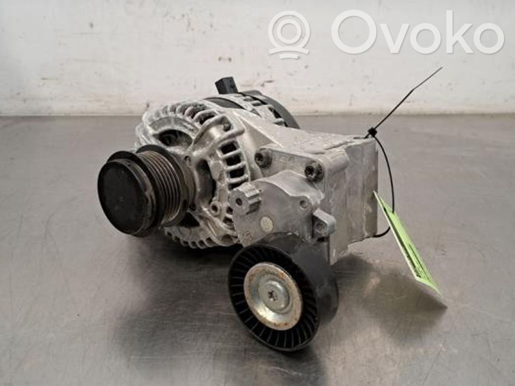 Volvo XC40 Генератор 