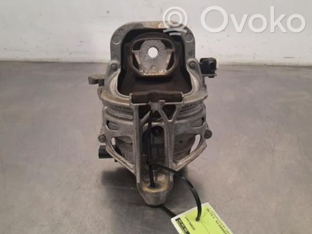 Audi A6 S6 C8 4K Engine mount bracket 