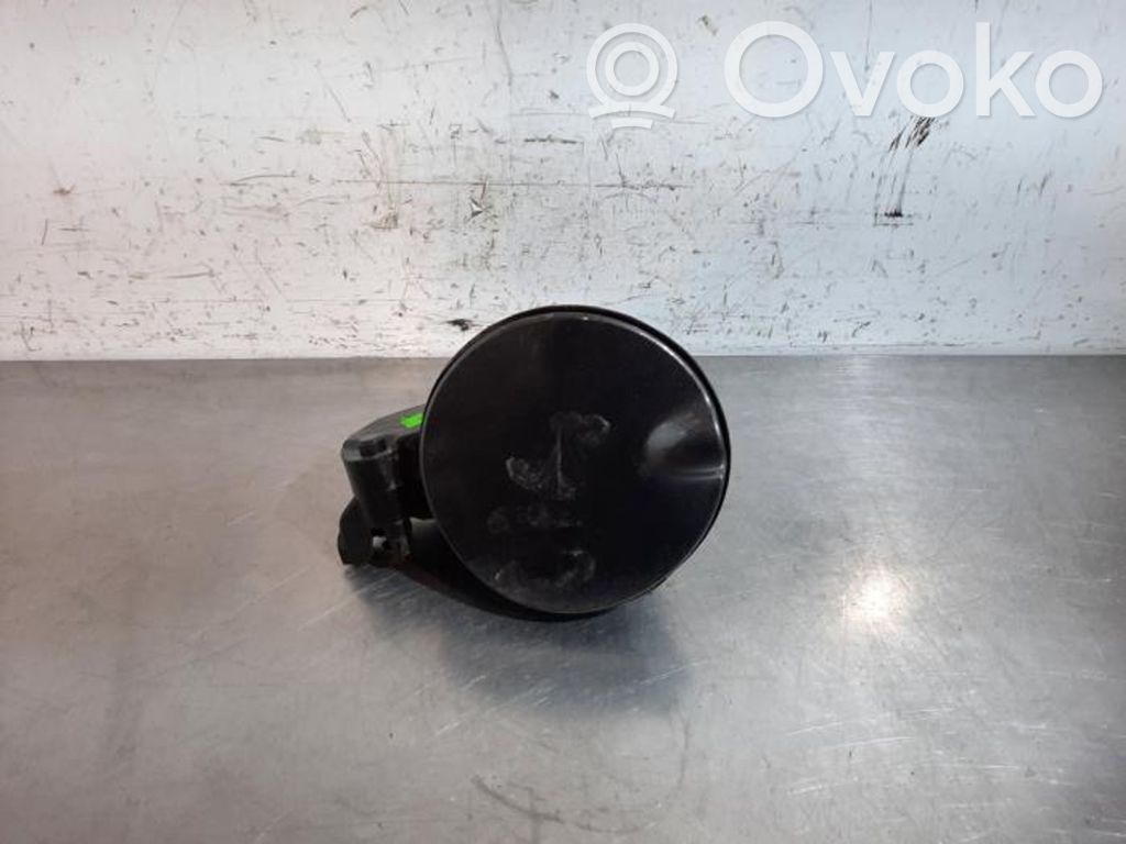 Ford Transit Courier Tankdeckel Tankklappe 