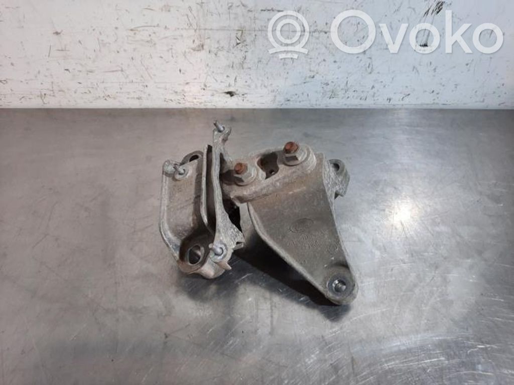 Ford Transit Courier Engine mount bracket 