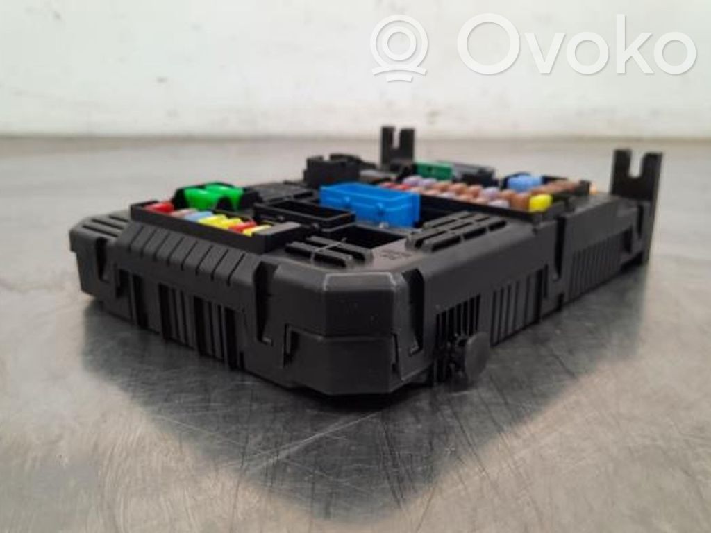 Fuse box set   9832880380,9832880380