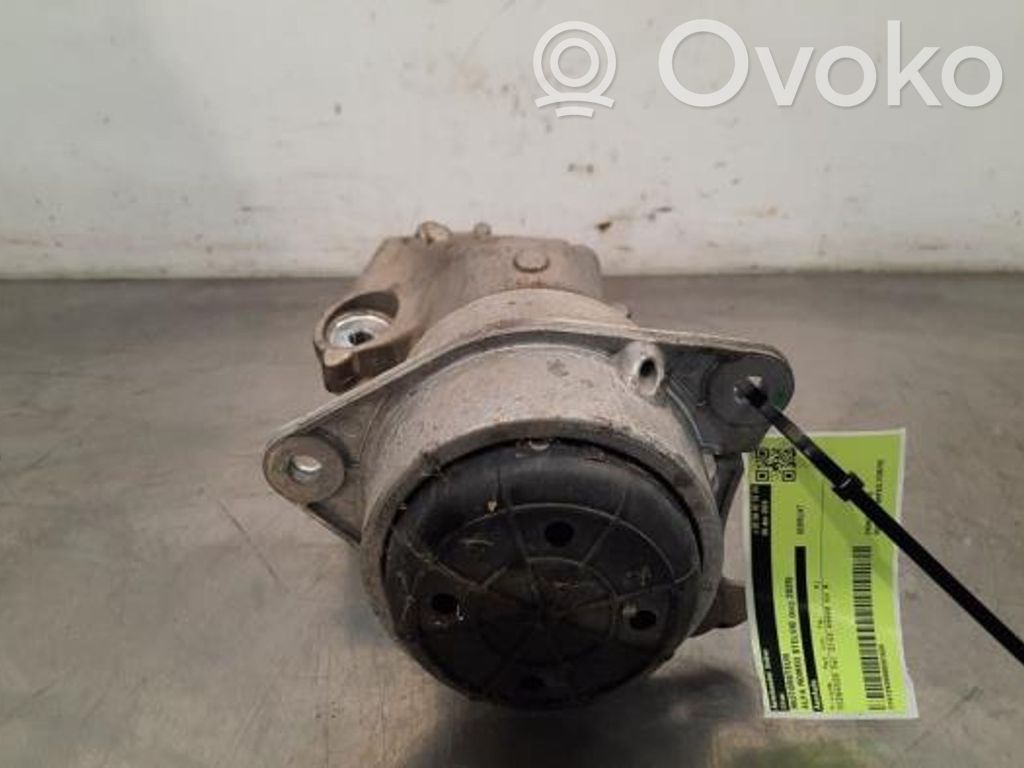 Alfa Romeo Stelvio Wspornik / Mocowanie silnika 