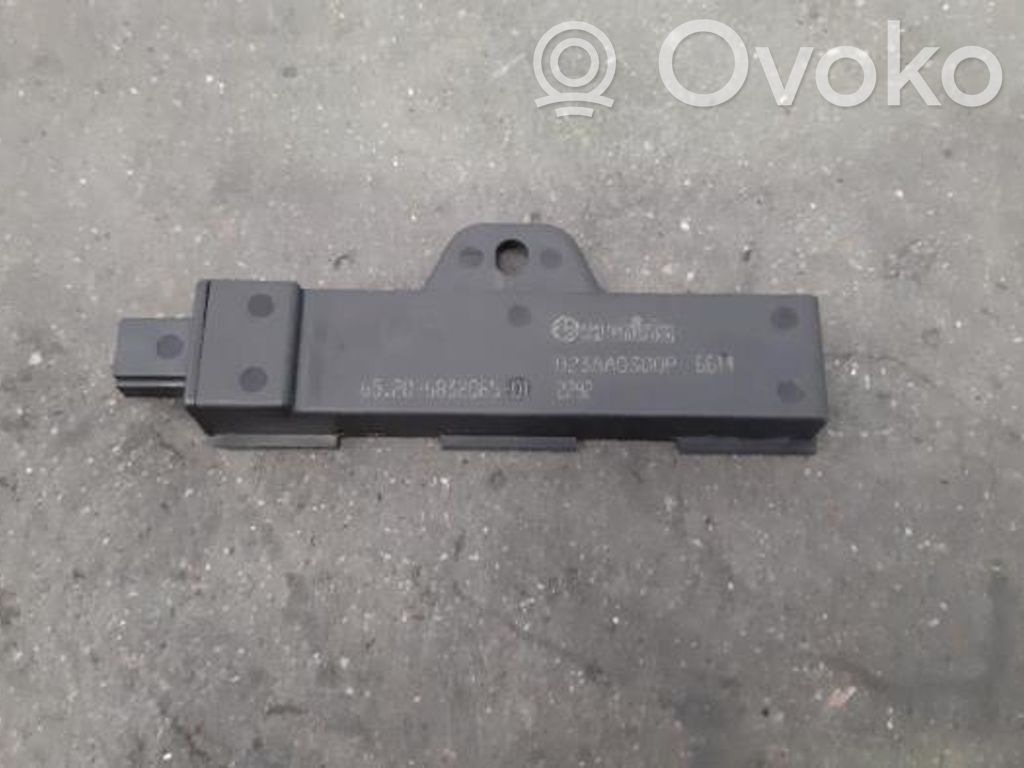 BMW 1 F40 Antenne des Keyless-Systems 