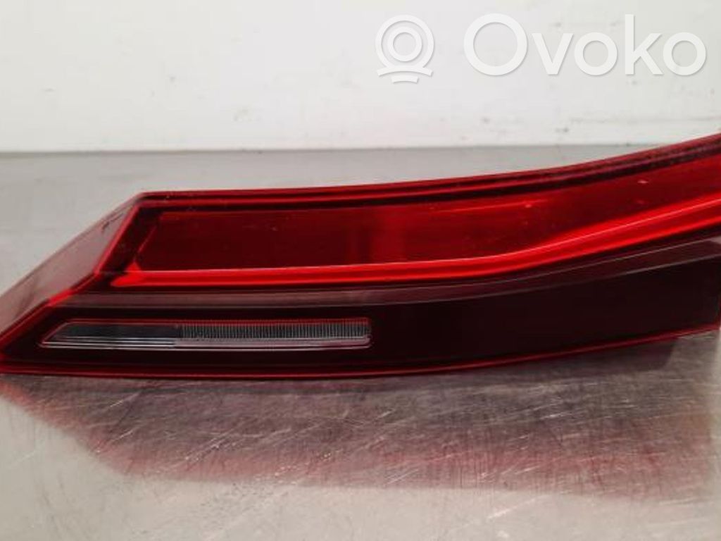 BMW X1 U11 Lampa tylna 
