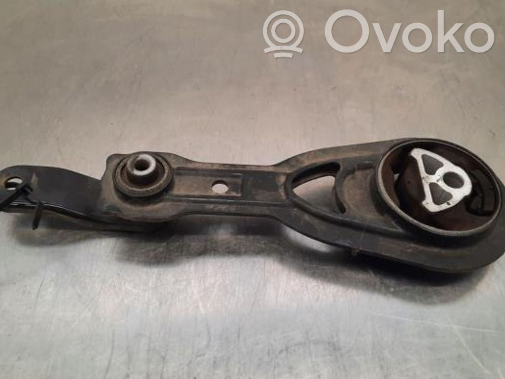 Seat Arona Gearbox mounting bracket 