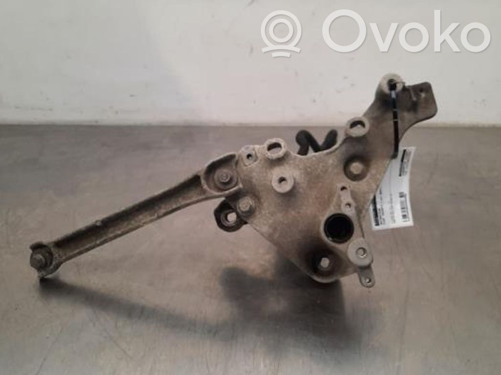 Fiat Talento Engine mount bracket 