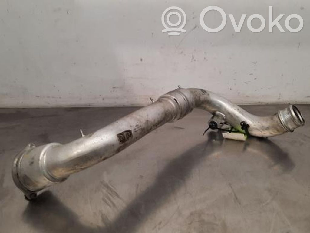 Audi Q8 Intercooler hose/pipe 