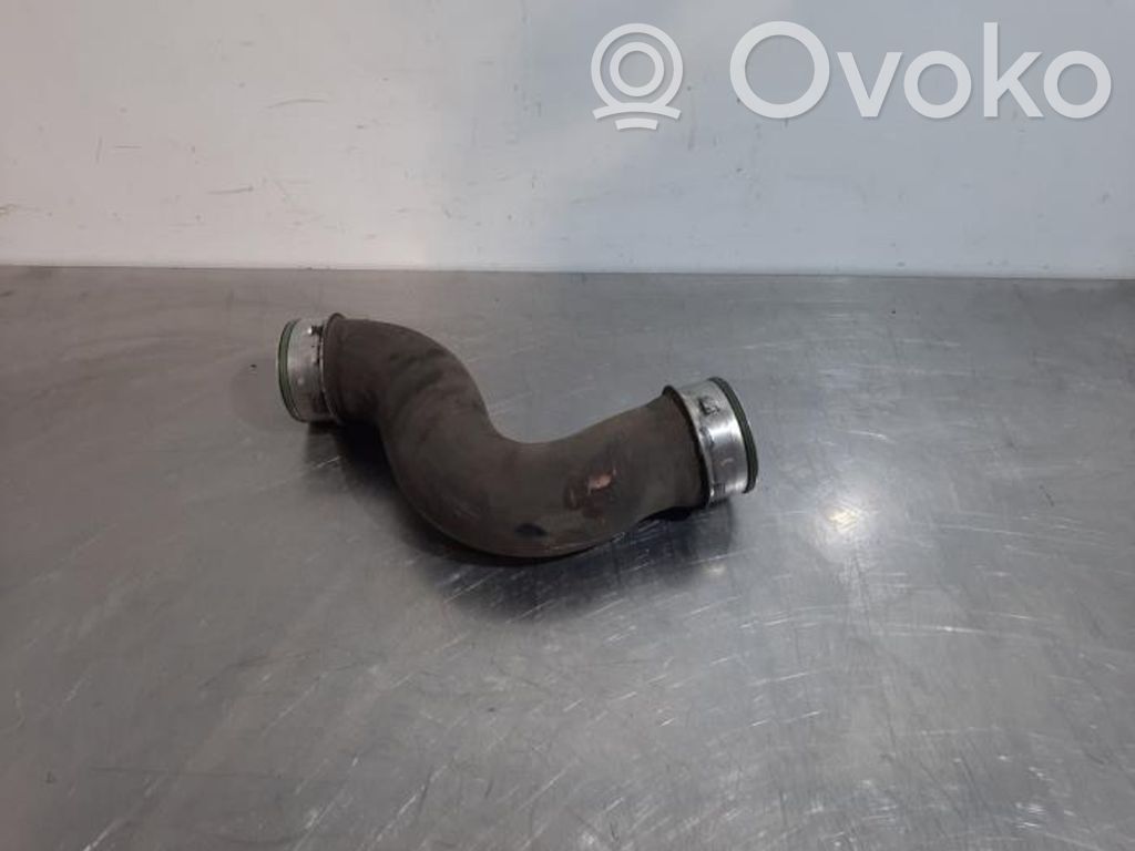 Volkswagen Touran I Tubo flessibile intercooler