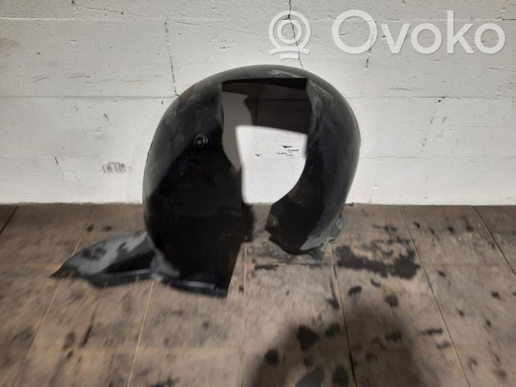 Volkswagen Touran I Rivestimento paraspruzzi passaruota anteriore 
