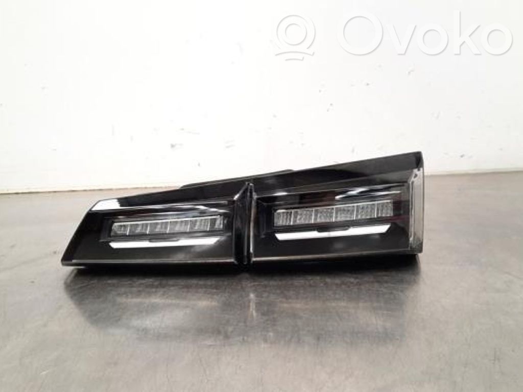 Peugeot 408 II Luci posteriori