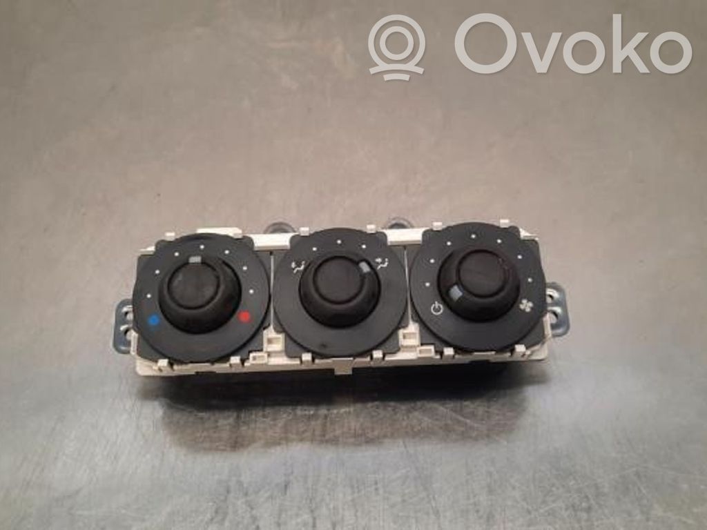 Land Rover Discovery 4 - LR4 Unitate control climatizare 