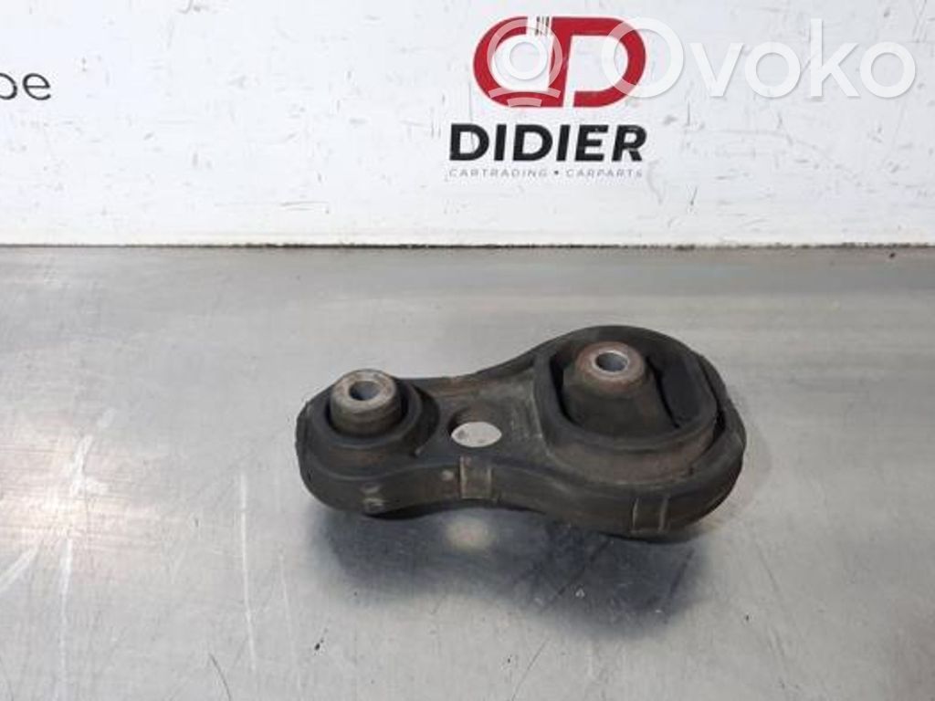 Mazda 2 Engine mount bracket 