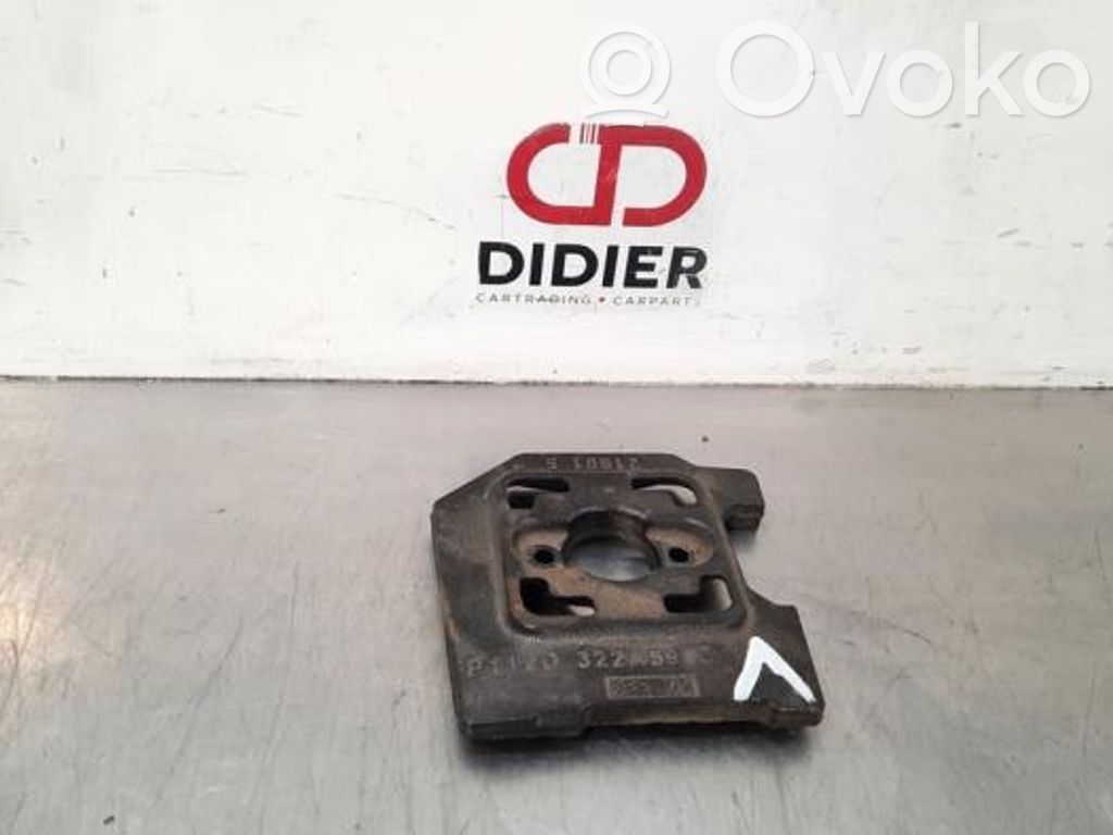 Volvo S40 Soporte de montaje de la caja de cambios 