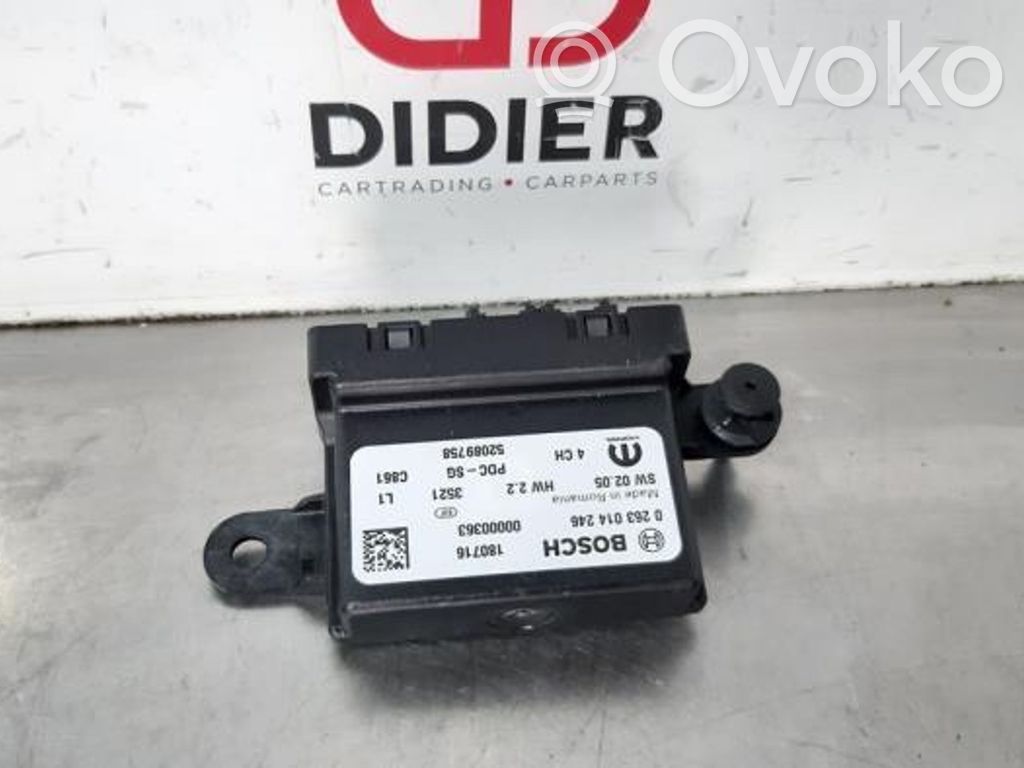 Unité de commande, module PDC aide au stationnement   82089758