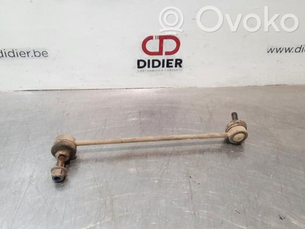 Opel Vivaro Bară/bieletă antiruliu față 