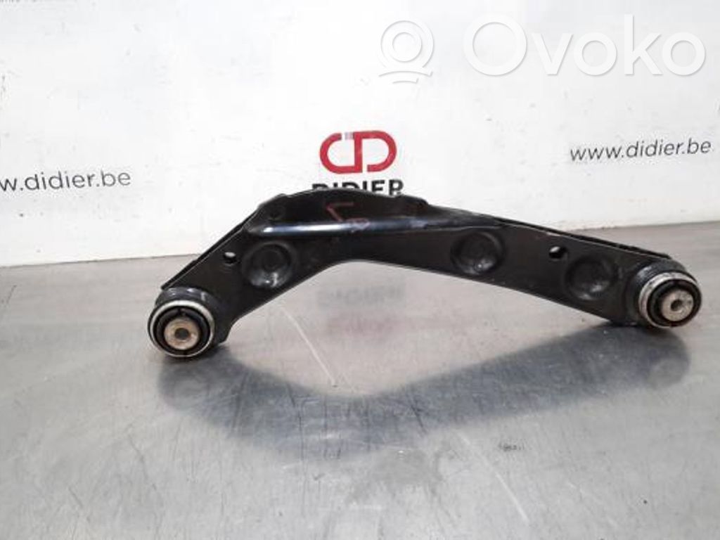 Brazo de suspensión trasero   31360584,31360584