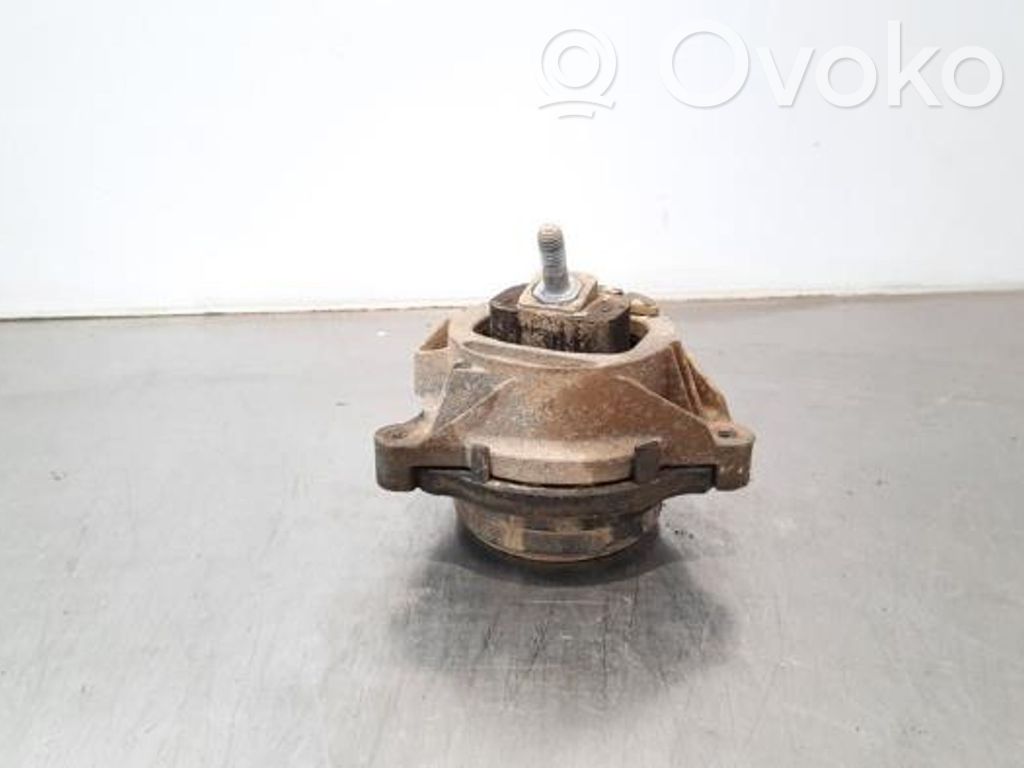 BMW 3 F30 F35 F31 Dzinēja spilvens 