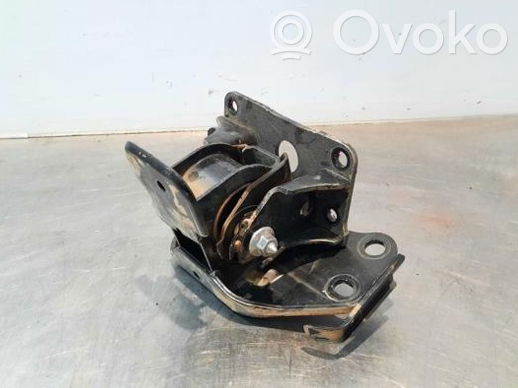 Lexus NX Engine mount bracket 