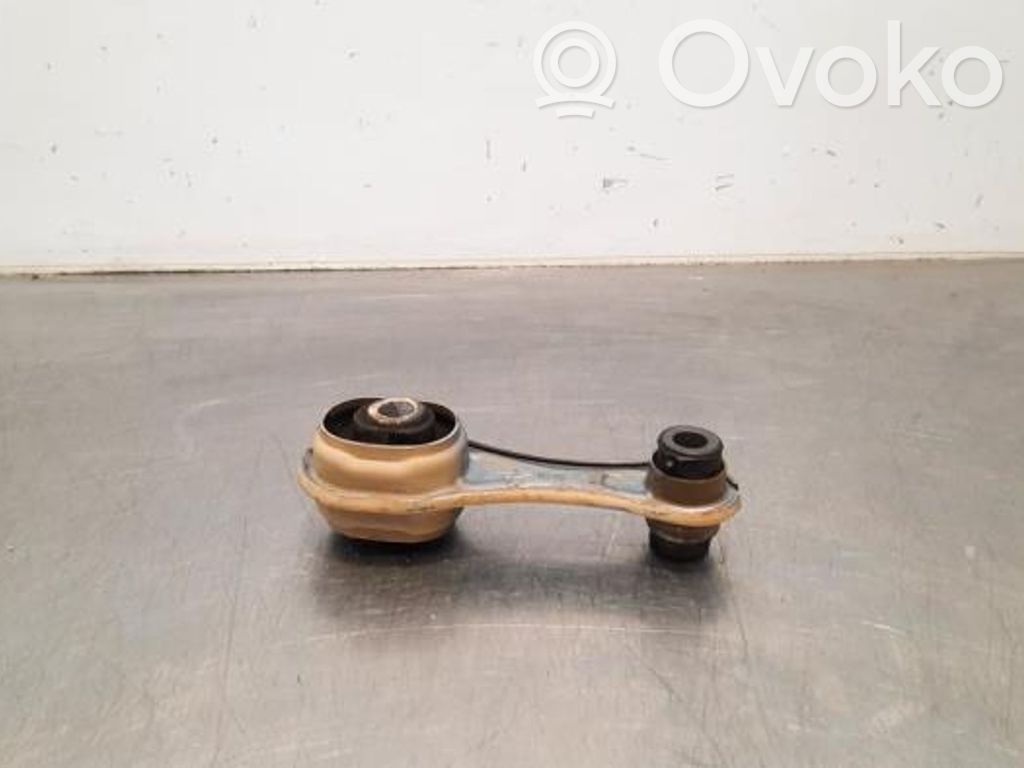 Renault Captur Engine mount bracket 