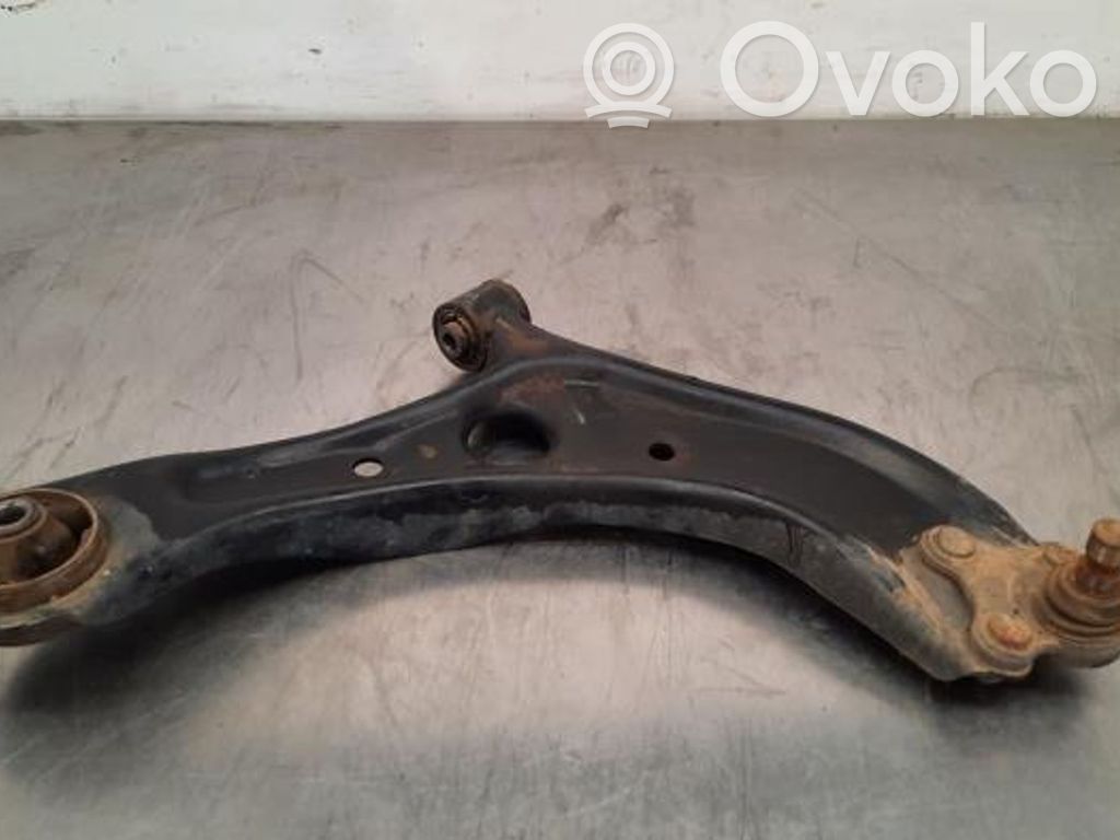 Hyundai Tucson TL Braccio di controllo sospensione anteriore
