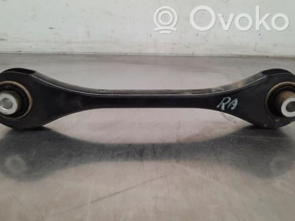 Skoda Superb B8 (3V) Braccio di controllo sospensione posteriore