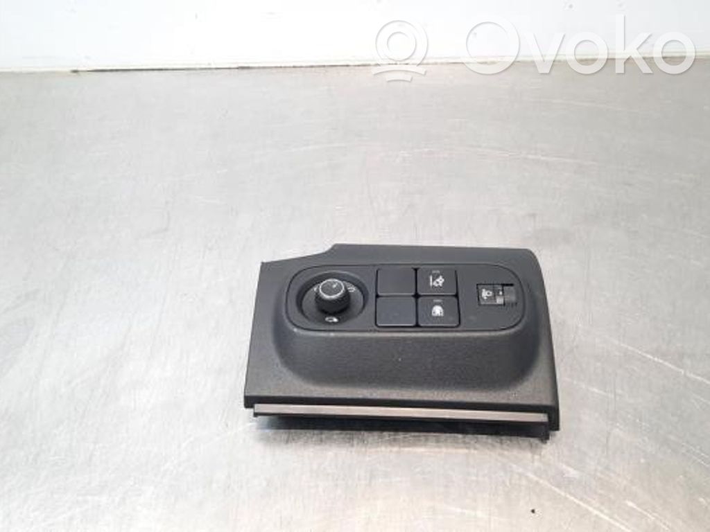Wing mirror switch   9812439977