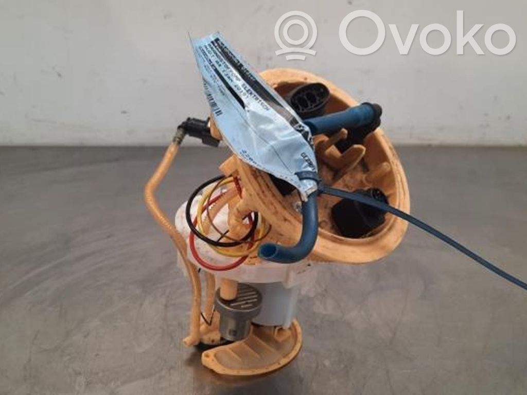 Audi A4 S4 B9 8W Kraftstoffpumpe im Tank