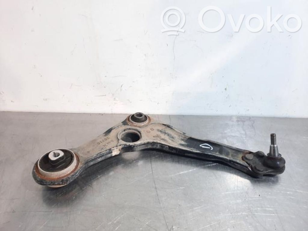 Front control arm   3871R
