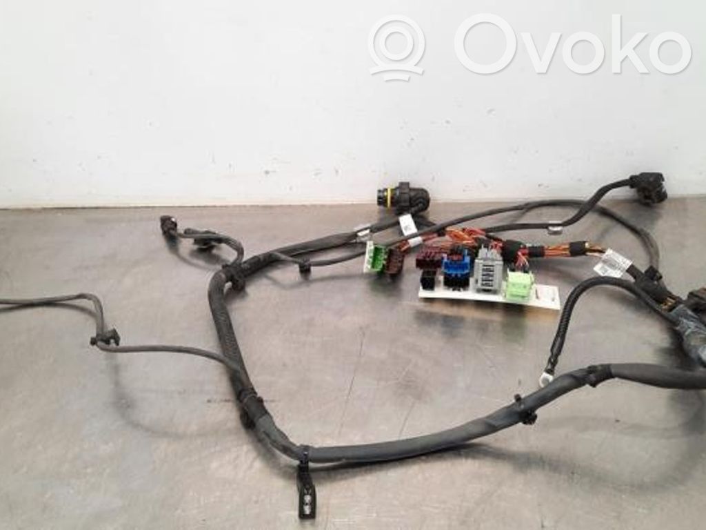 BMW X6 F16 Wiązka przewodów silnika 